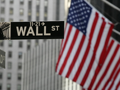 Με άνοδο άνοιξε η Wall Street